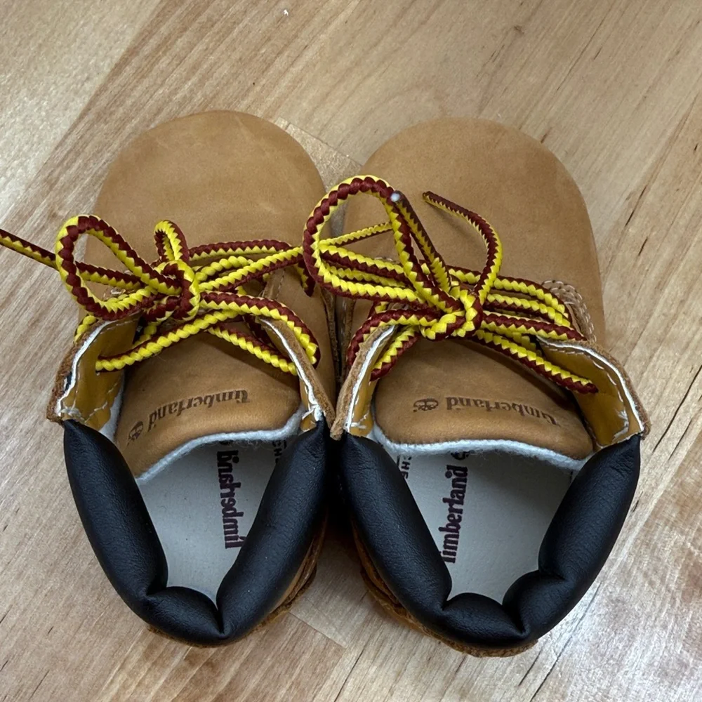 Timberland Infant Crib Leather Booties Size 3